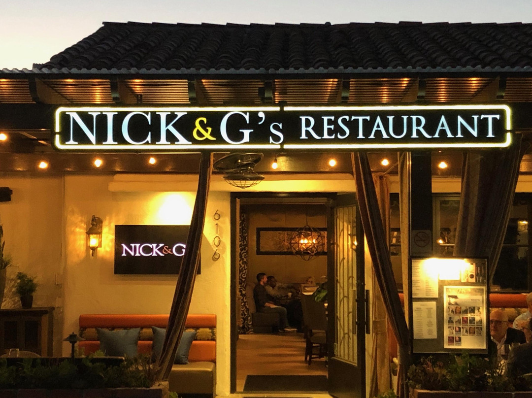 兰乔圣菲餐馆和美食-Nick & G's Restaurant