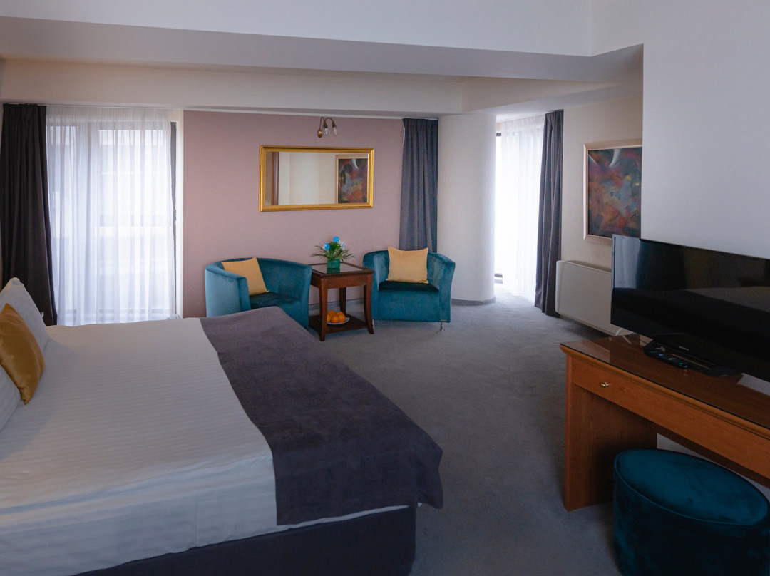 Hotel Dumbrava主图