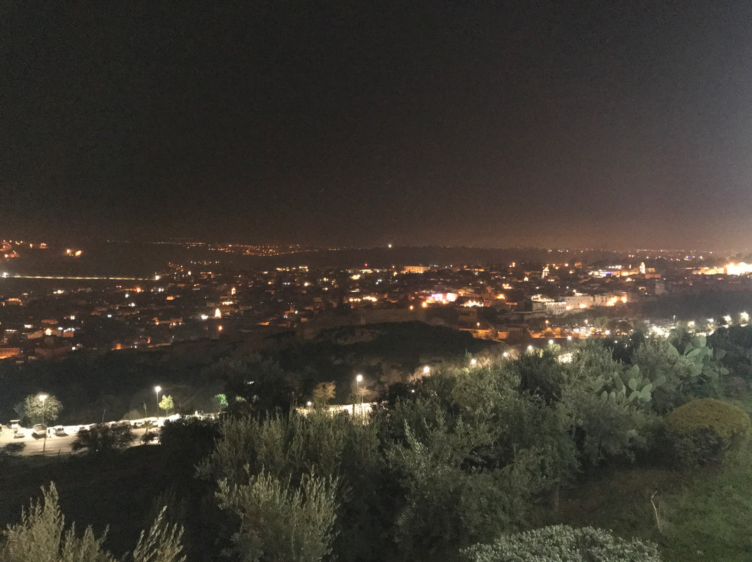 勒斯梅尼德斯酒店主图