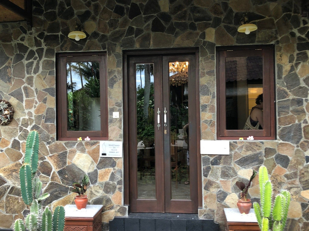 普力玛斯水疗-Senggigi必去景点