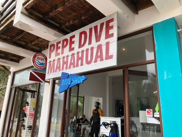 Pepe Dive Mahahual景点图片