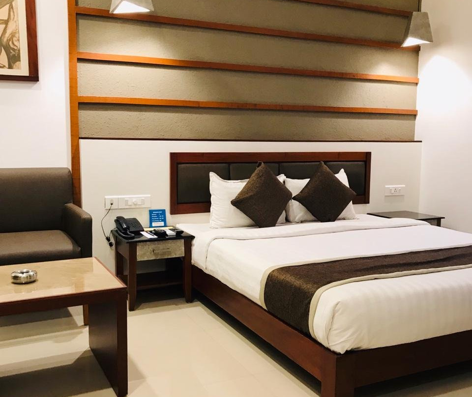 Hotel Marina Residency主图