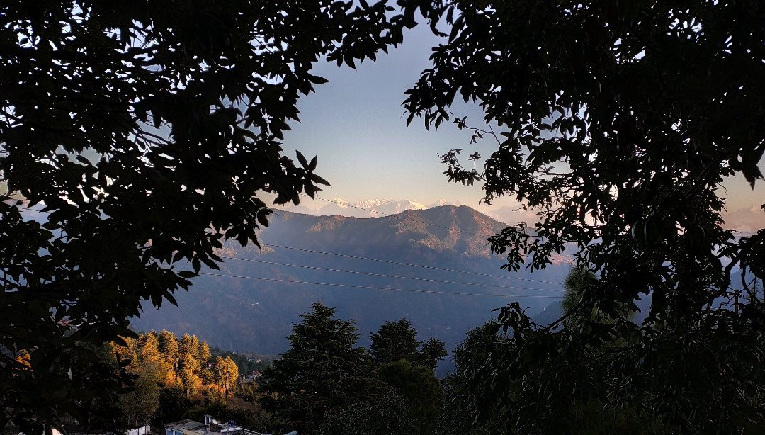 喜马拉雅视野静居酒店主图