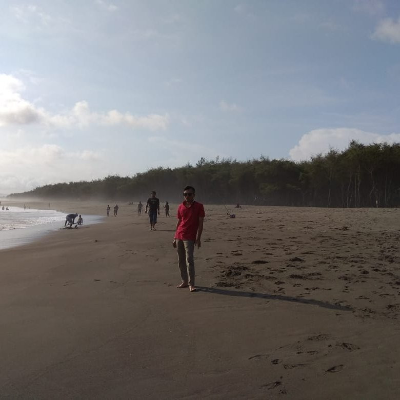 Petanahan Beach-Karanggadung必去景点