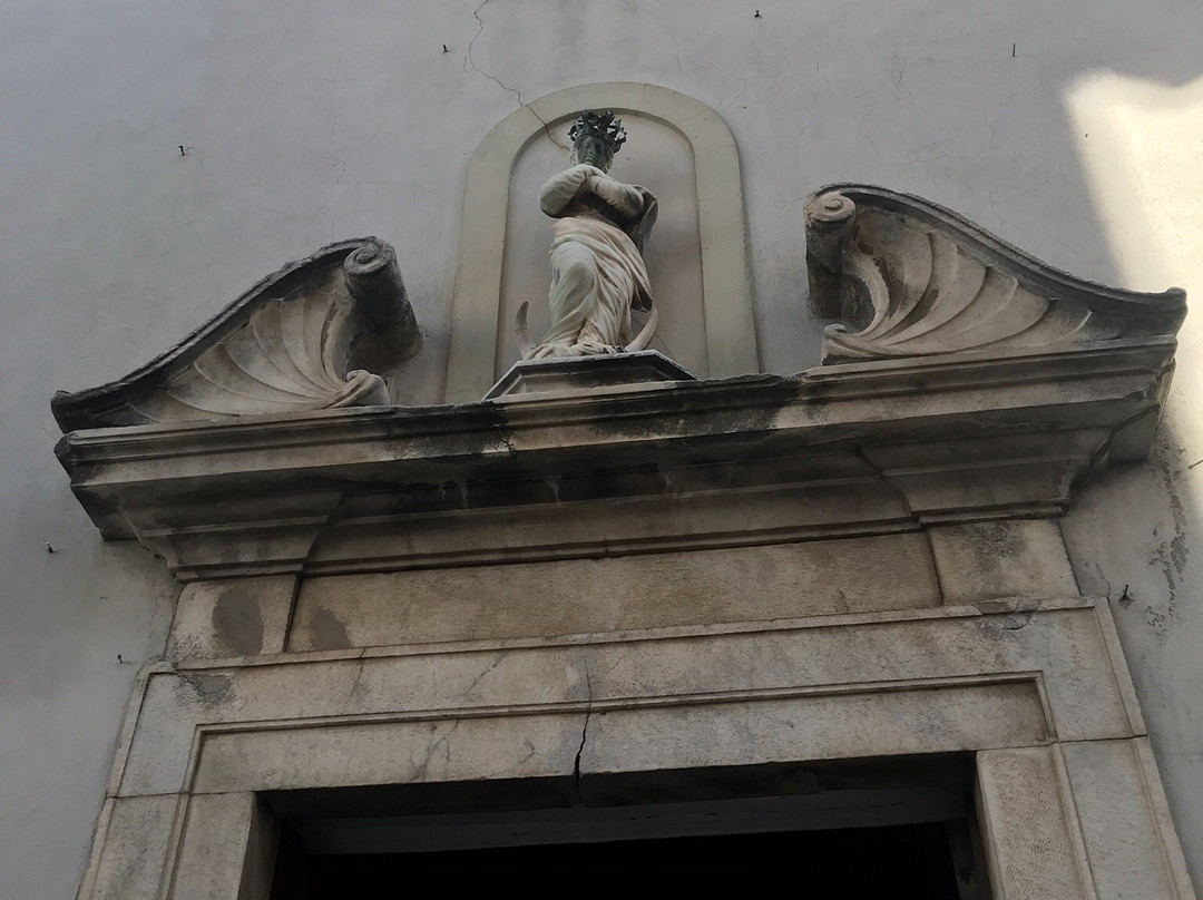 Chiesa Santa Maria Stella-卡马约雷必去景点