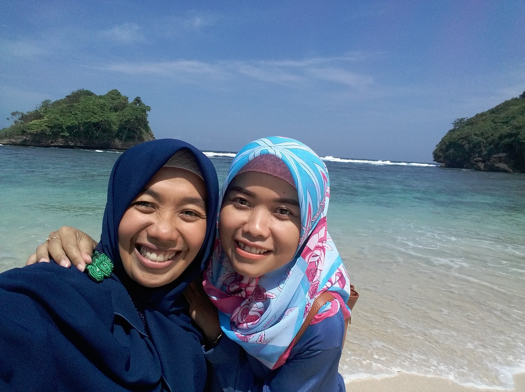 Teluk Asmara Beach-玛琅必去景点
