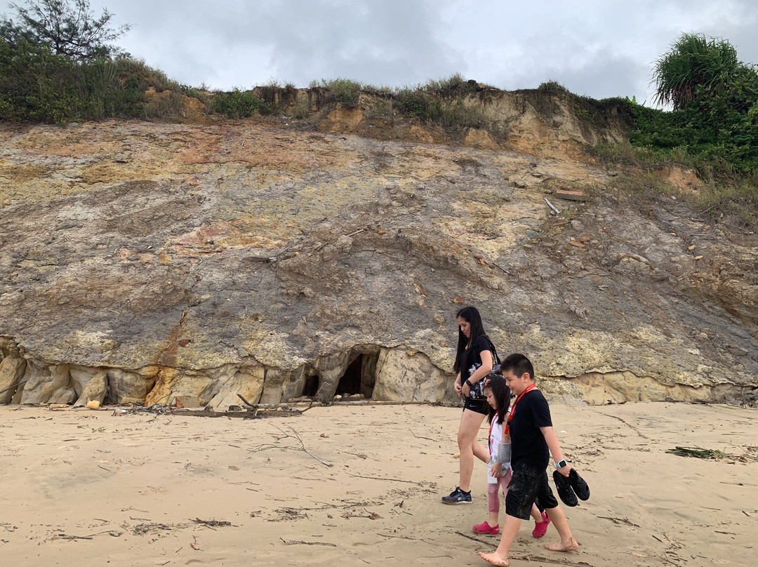 Tusan Cliff Beach-美里必去景点
