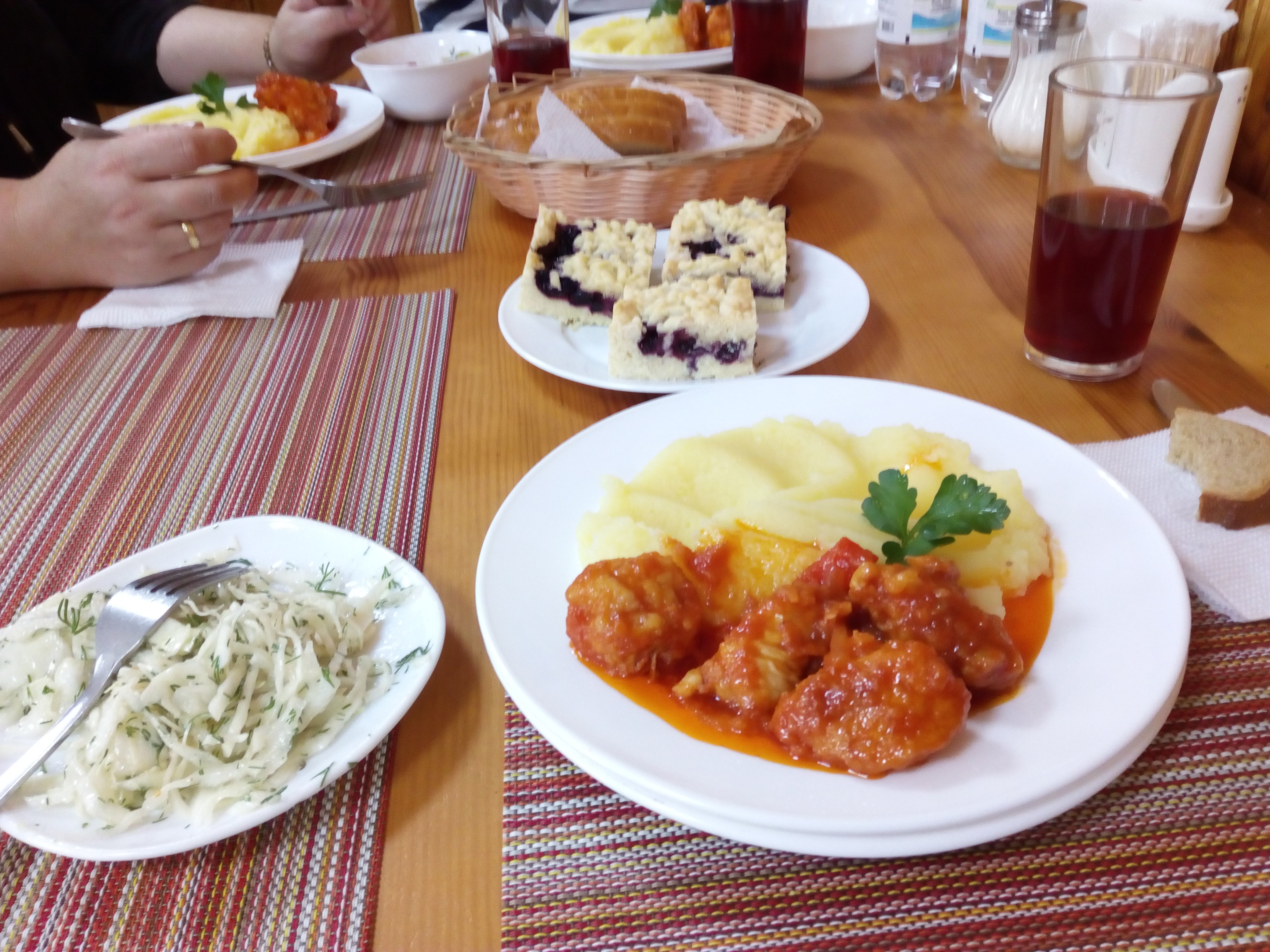Desyatka Hotel-餐饮