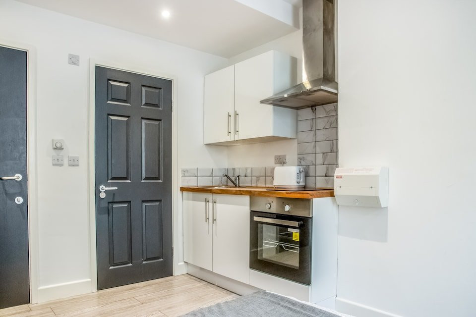 OYO Brunswick And Thorn主图