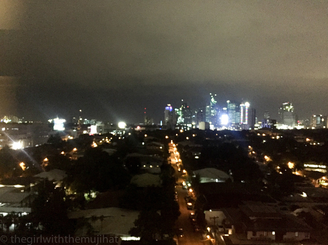 Summit Hotel Greenhills主图