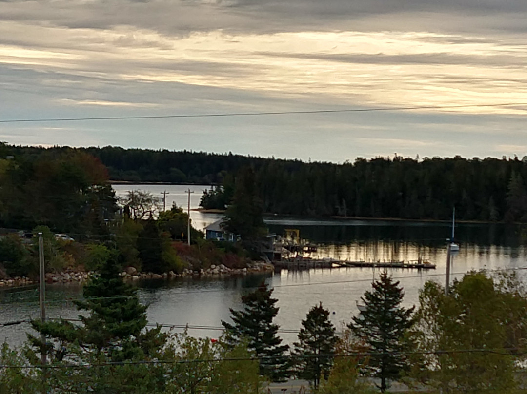 Bayview Pines Country Inn主图