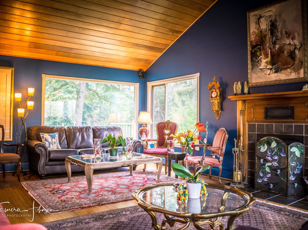 隐谷住宿加早餐酒店主图