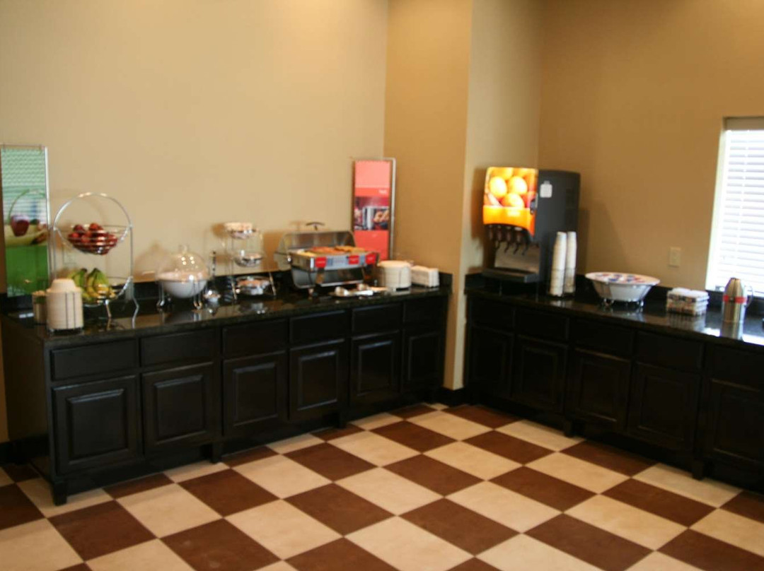 Hampton Inn La Grange主图