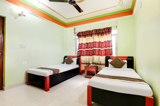 SPOT ON 545 Ghatal Hotel主图