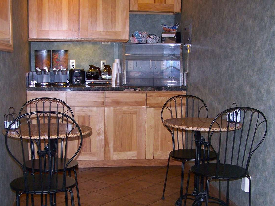 Magnuson Hotel Ely主图