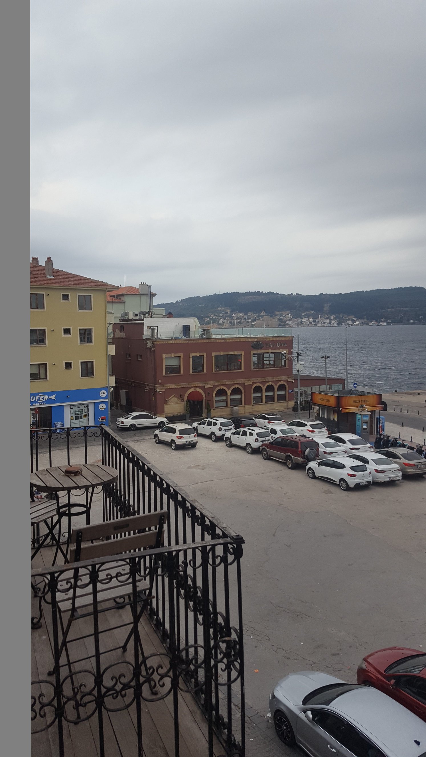 Hotel Des Etrangers-portrait