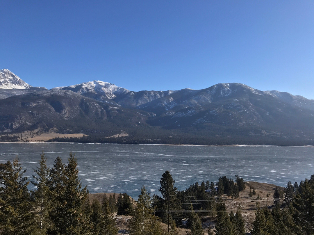 Columbia Lake Provincial Park景点图片