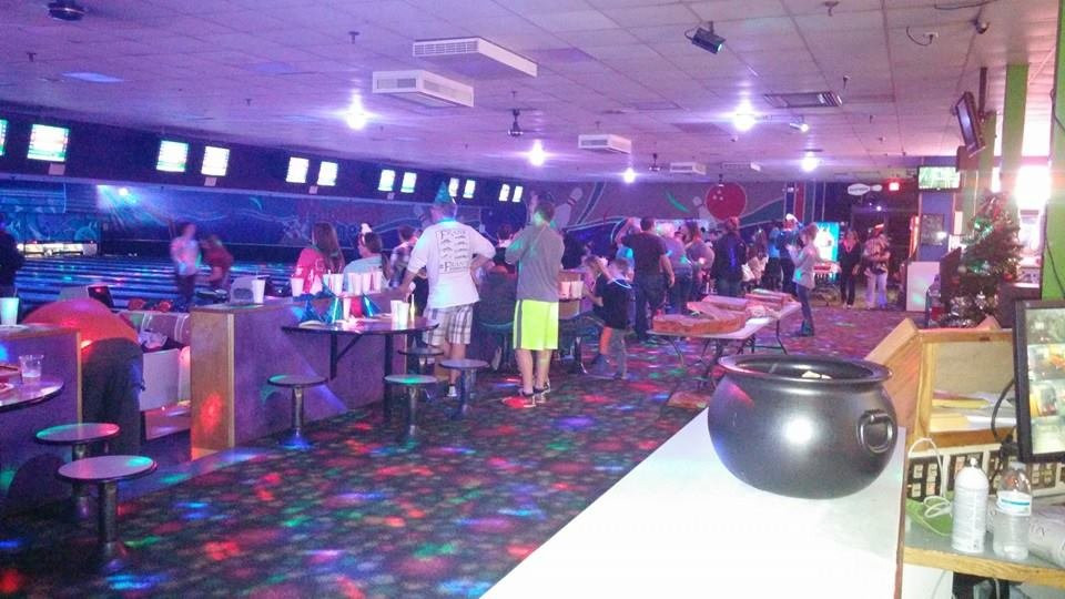 Woodleaf Lanes-索尔兹伯里必去景点