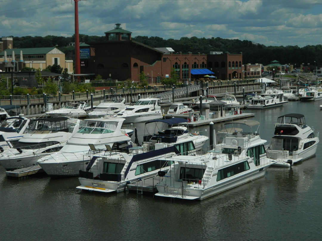 Port of Dubuque Marina景点图片