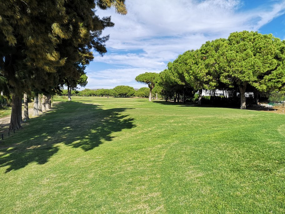 Vila Sol Golf Academy & Driving Range-维拉摩拉必去景点