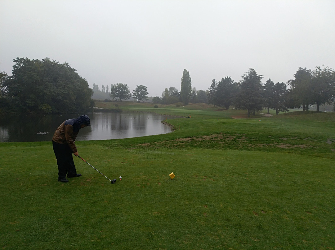 Golf de Feucherolles景点图片