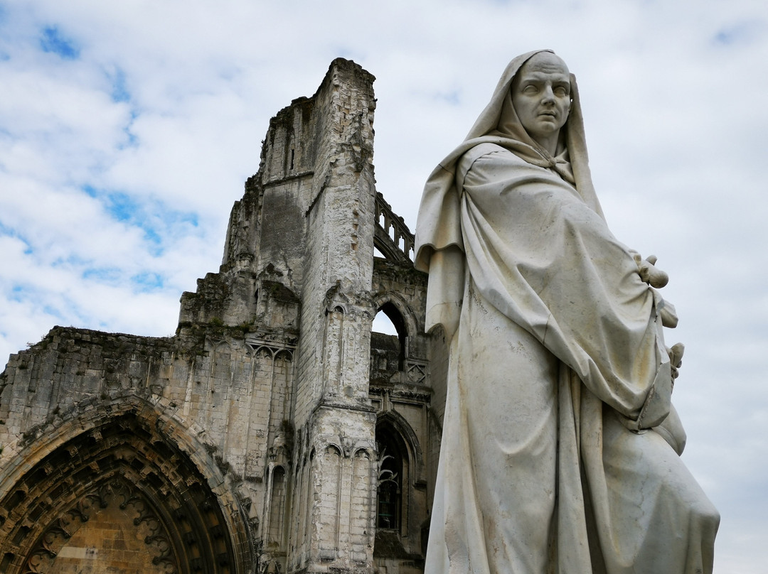 Ruines de l'Abbaye Saint-Bertin景点图片