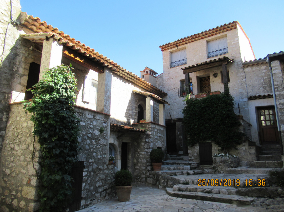 Gourdon Castle景点图片