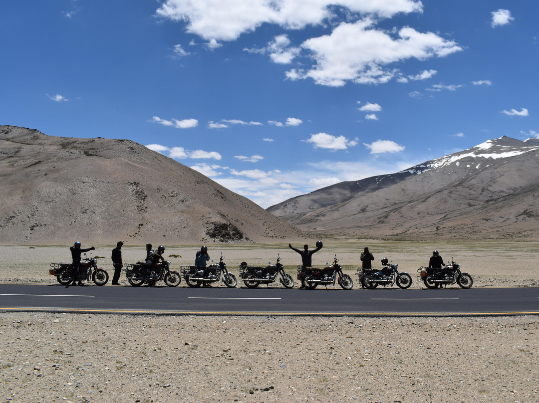 Motorbike Expeditions景点图片