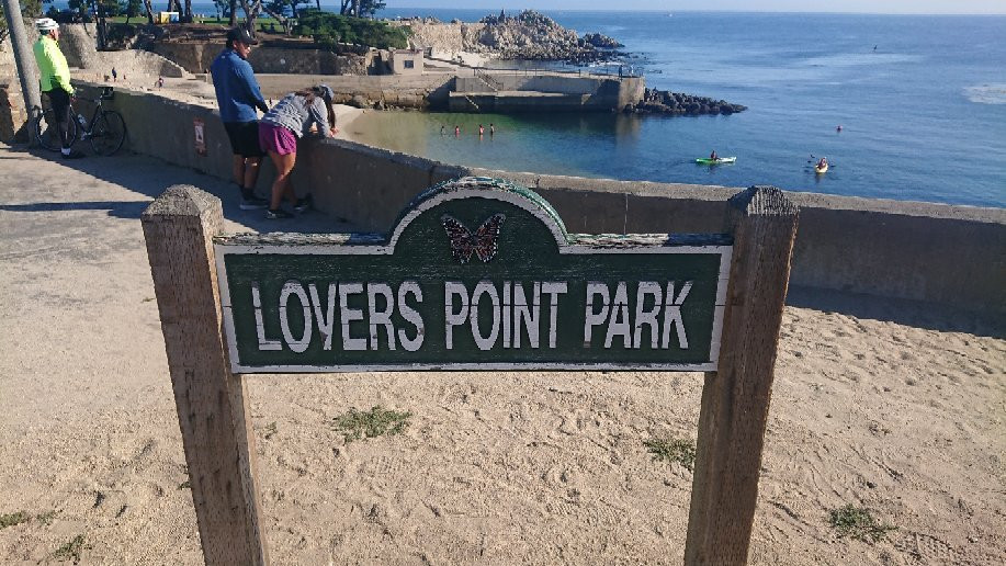 Lovers Point景点图片