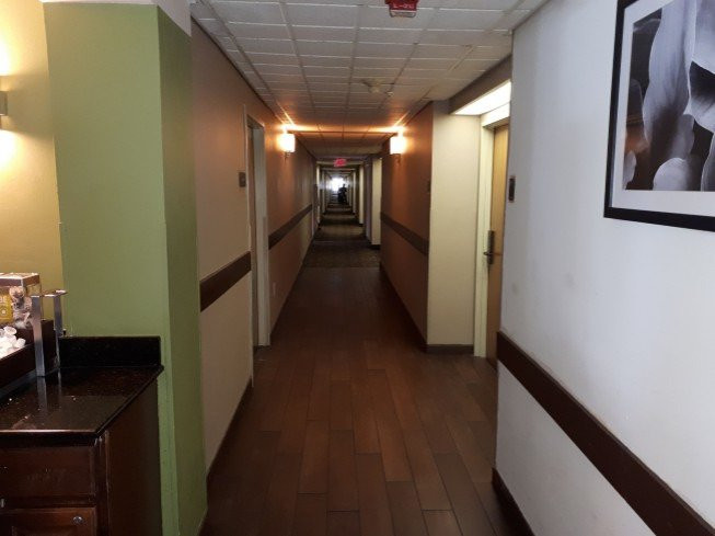 迈阿密机场住宿酒店主图