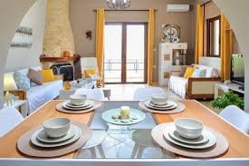 Elos Hotel