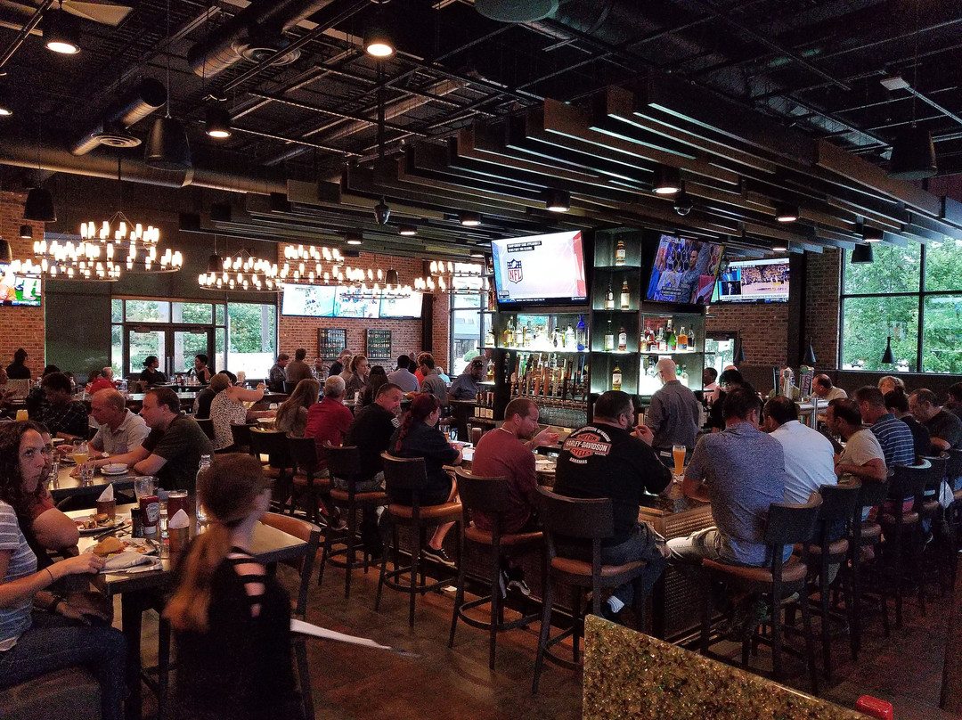 Twenty/20 Taphouse
