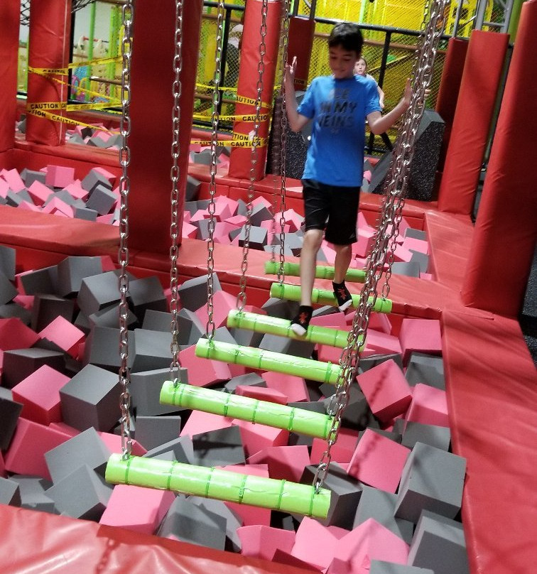 Off The Wallz-萨默赛德必去景点