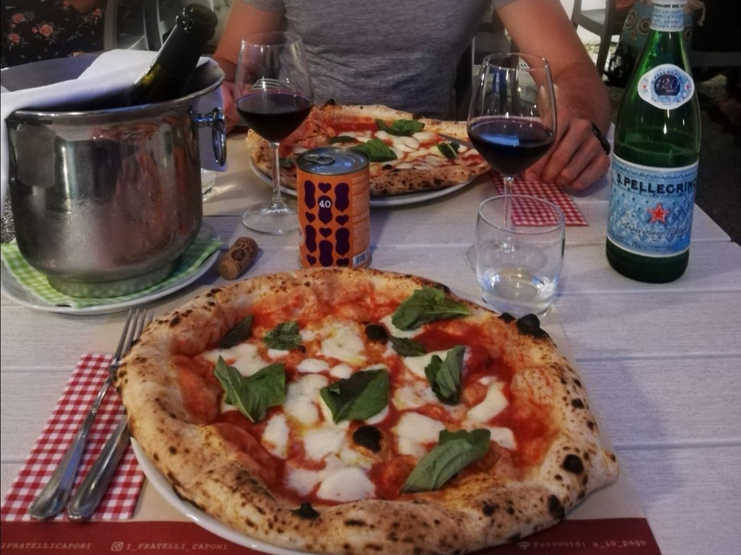 Torre Annunziata餐馆和美食-Casa Caponi