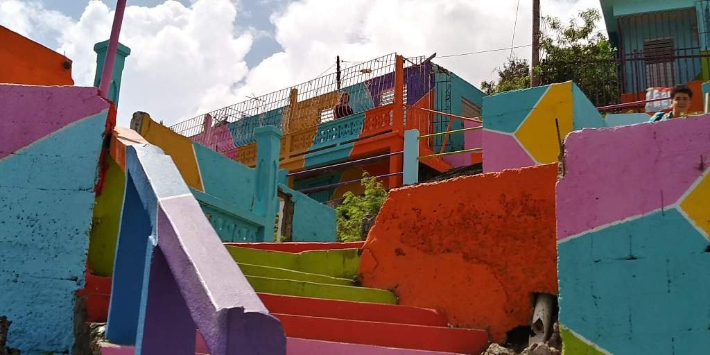 Macromural Brisa Tropical-Yauco必去景点