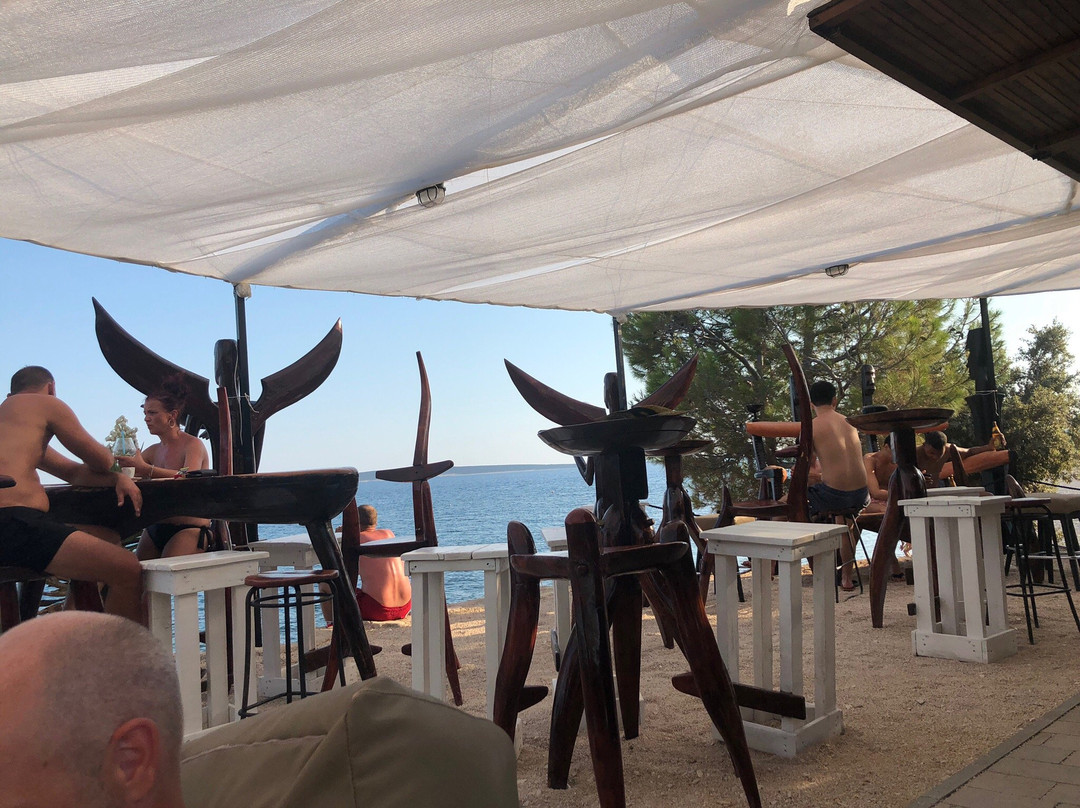 Kokopelli Beach Bar-Simuni必去景点