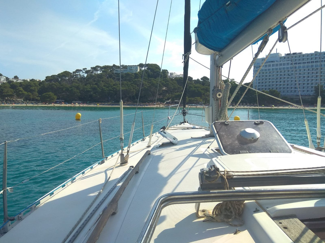 Davos Menorca a Vela-Cala Galdana必去景点