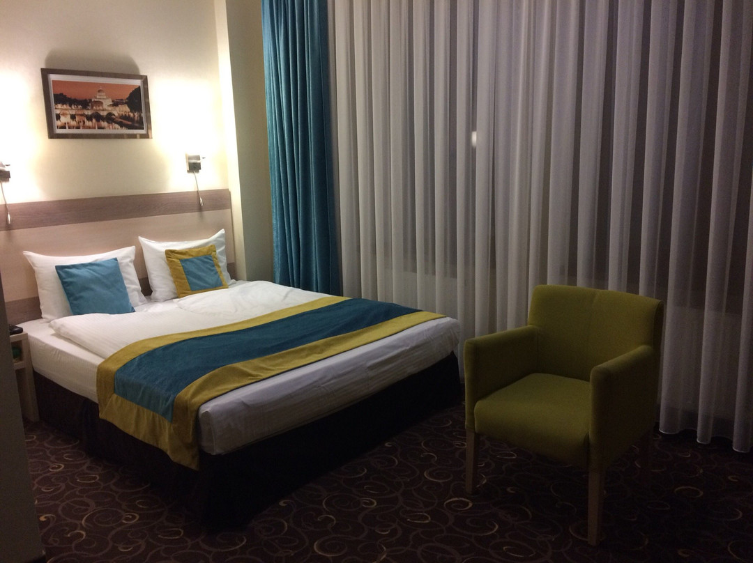 City & Business Hotel主图