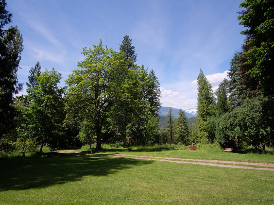 Wedgwood Manor and Glamping Retreat主图