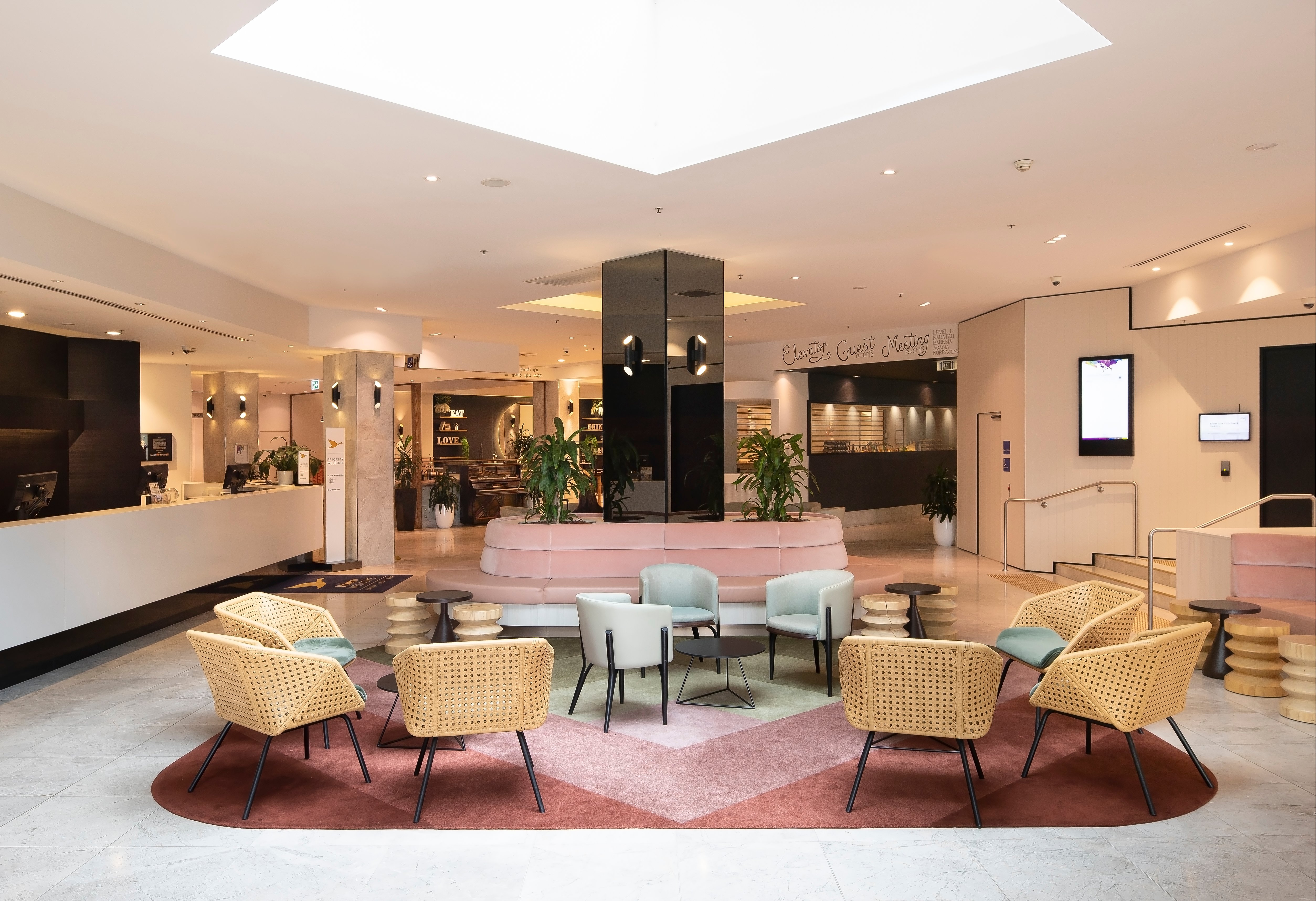 悉尼机场美居酒店-官方