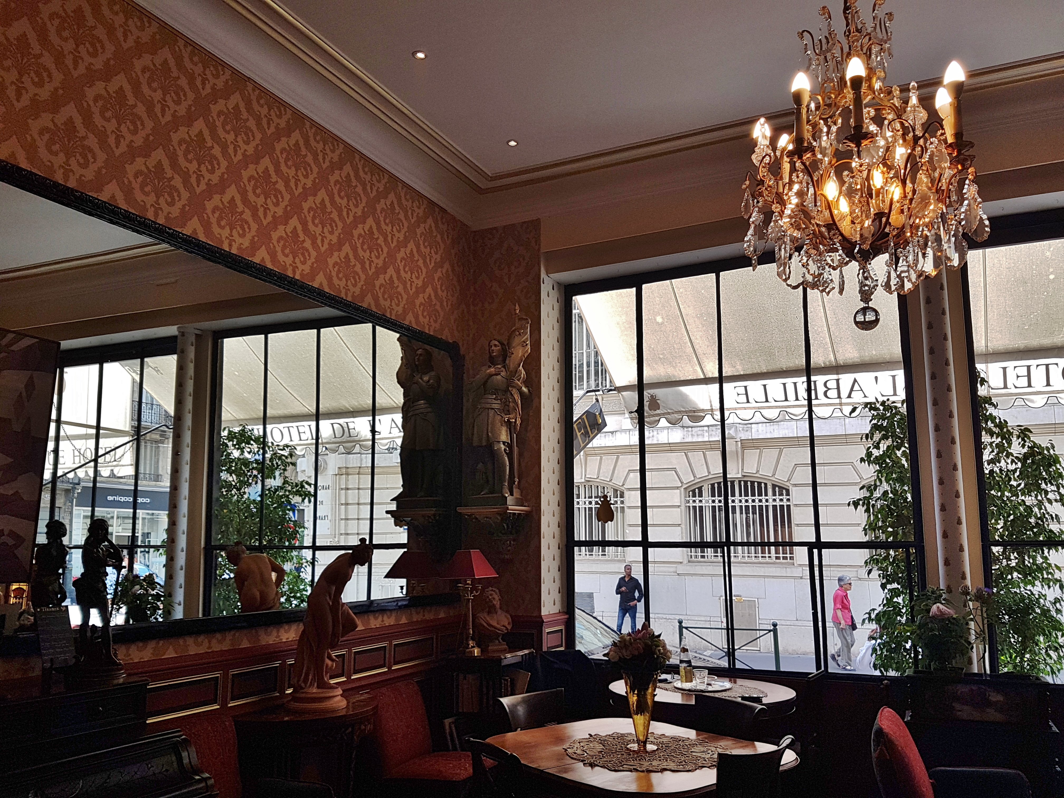 Hotel de l'Abeille-餐饮