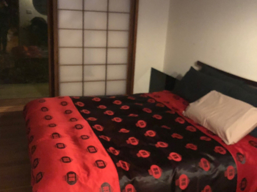 Mira Mira Accomadation主图