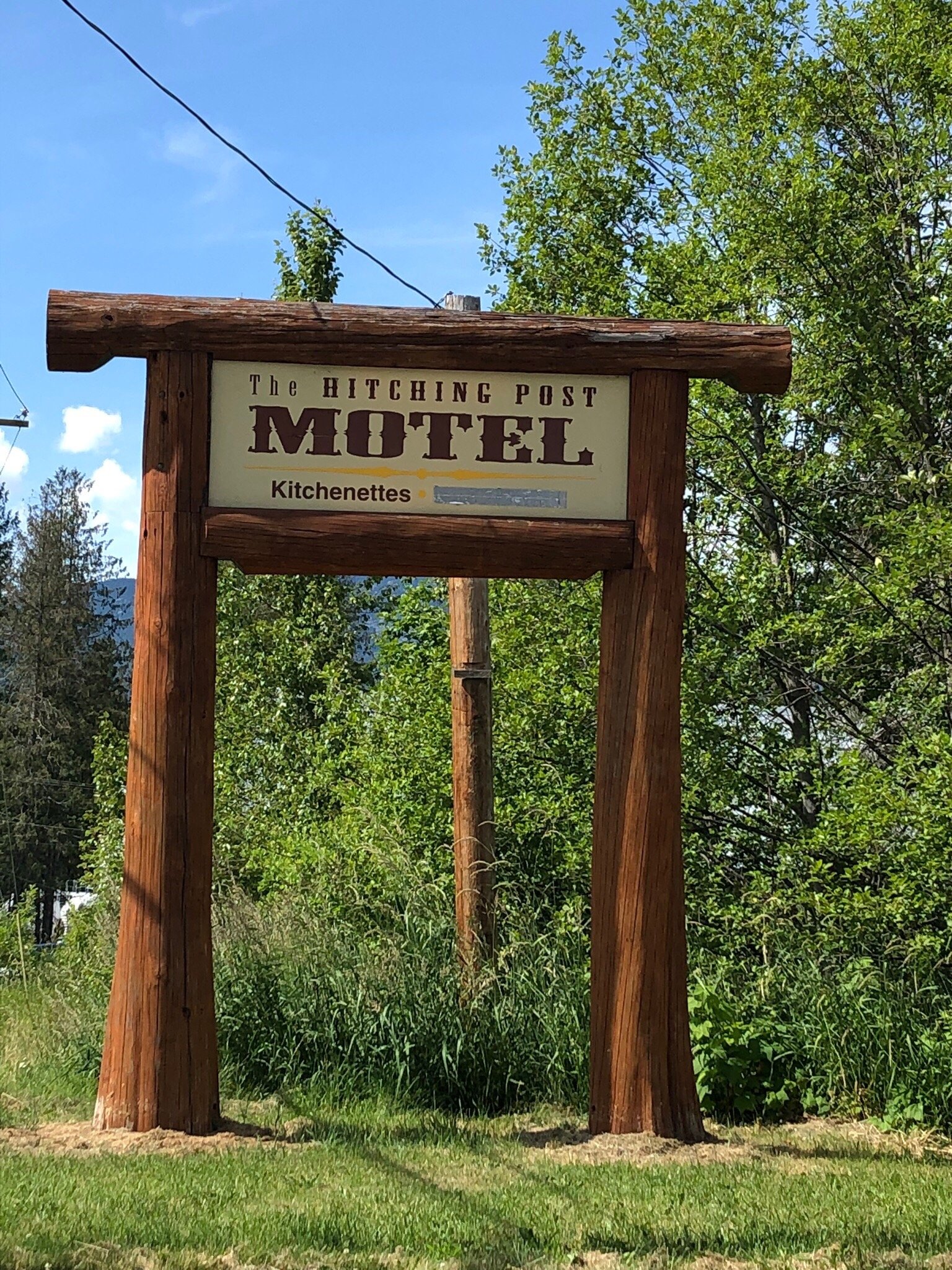Hitching Post Motel-官方