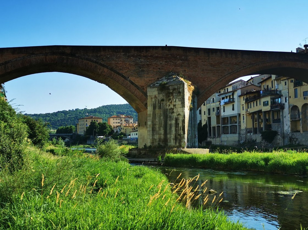 Ponte Mediceo-蓬塔谢韦必去景点