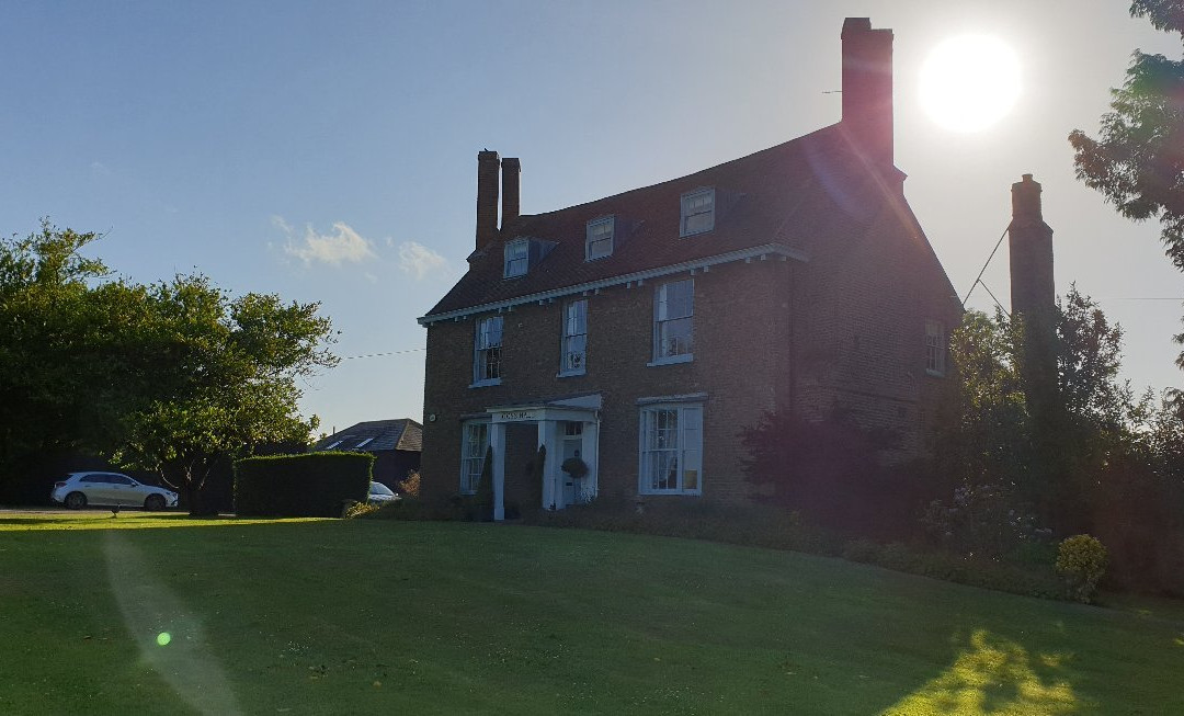 Goss Hall Bed & Breakfast主图