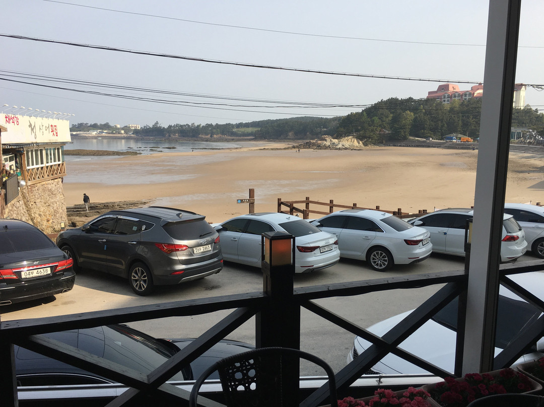 本昵客雅彩石江STARHILLS酒店主图