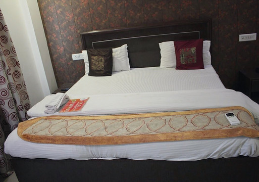 OYO 2103 Hotel Redwood主图