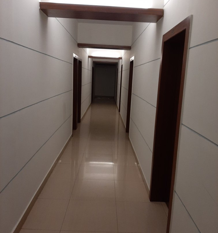 The Basil Leaf Hotel主图