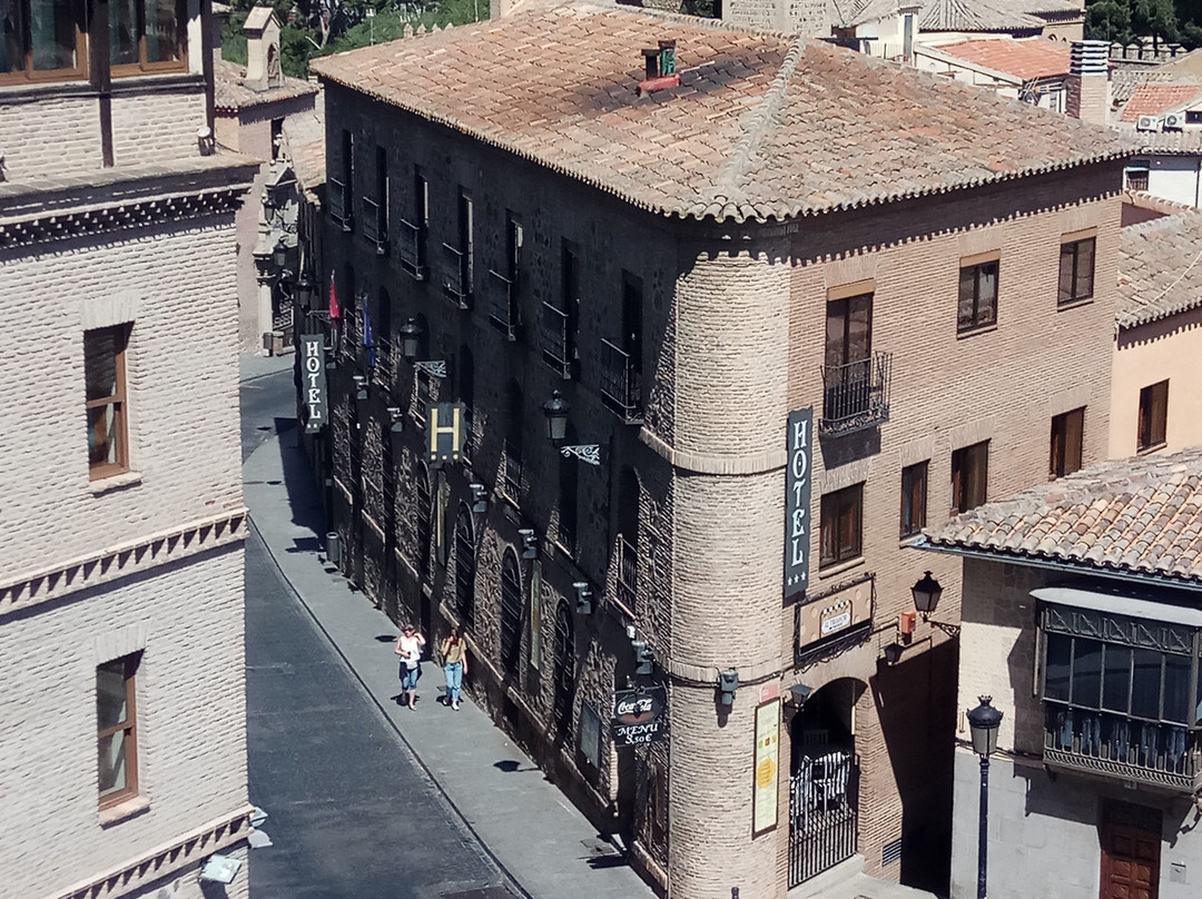 托莱多皇家酒店主图