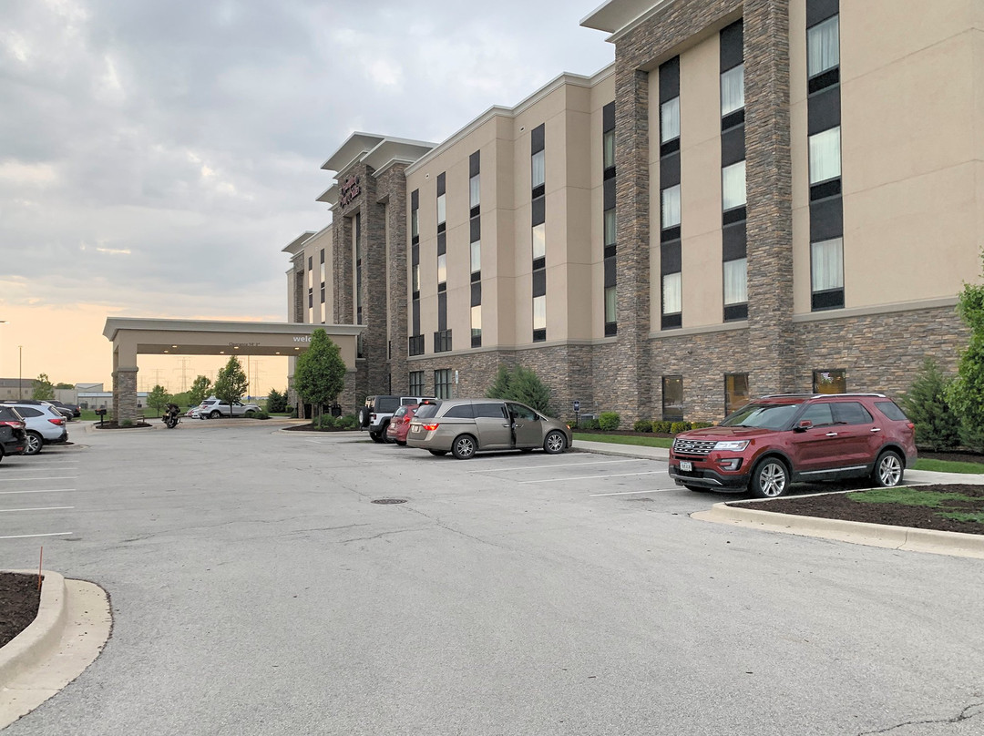 Hampton Inn & Suites Minooka主图